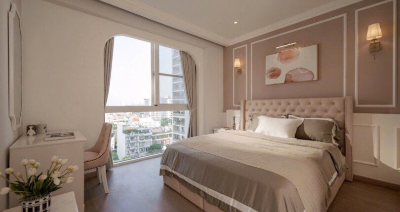 khong gian phong ngu master 810x430 - Giá mua bán căn hộ 3pn block C chung cư Riverpark Residence T5/2025