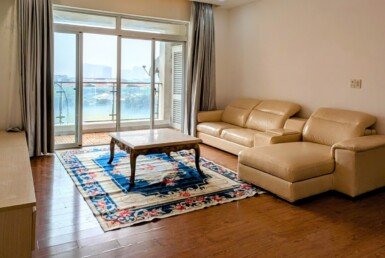 phong-khach-can-ho-ban