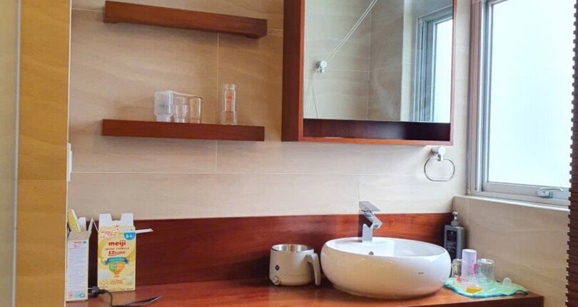 phong lam viec 810x430 - Giá mua bán căn hộ 3 phòng ngủ block H chung cư Star Hill Quận 7 T4/2025