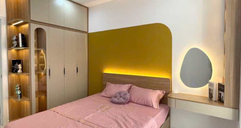 phong ngu can ho ban 13 810x430 - Cần bán căn hộ chung cư Sky Garden 1, diện tích 71m2, giá 4.690 tỷ, nhà đẹp, đầy đủ nội thất.