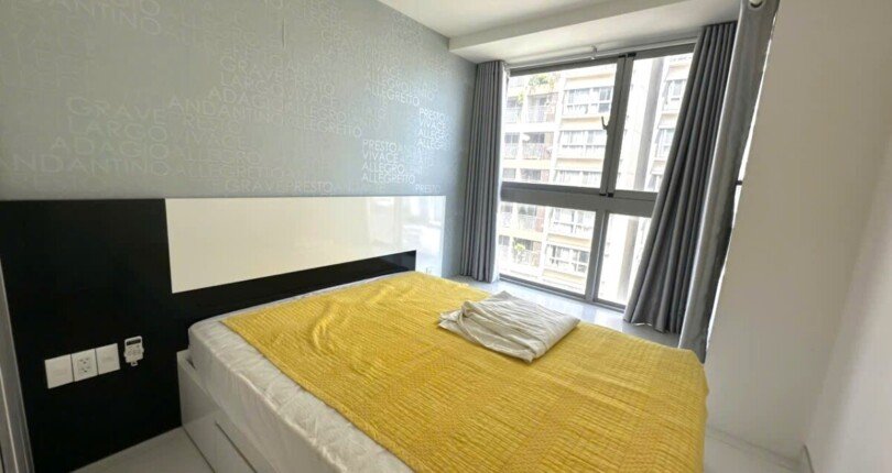 phong ngu thu 2 810x430 - Giá cho thuê căn hộ 2pn lầu 9 chung cư Scenic Valley 1 Quận 7 t5/2025
