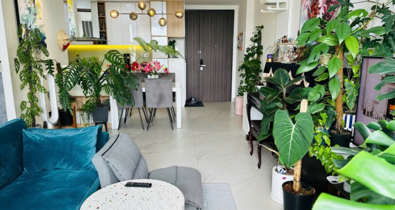 z6483659420758 399a584340f7469a28f4aed2da7767e9 810x430 - Bán Midtown M7 Block C Tầng 6 dt 81m 2 phòng giá 8,1 tỷ