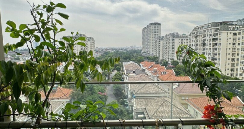 z6483659454646 d717fa20cd188ce2147992240ff476b7 810x430 - Bán Midtown M7 Block C Tầng 6 dt 81m 2 phòng giá 8,1 tỷ