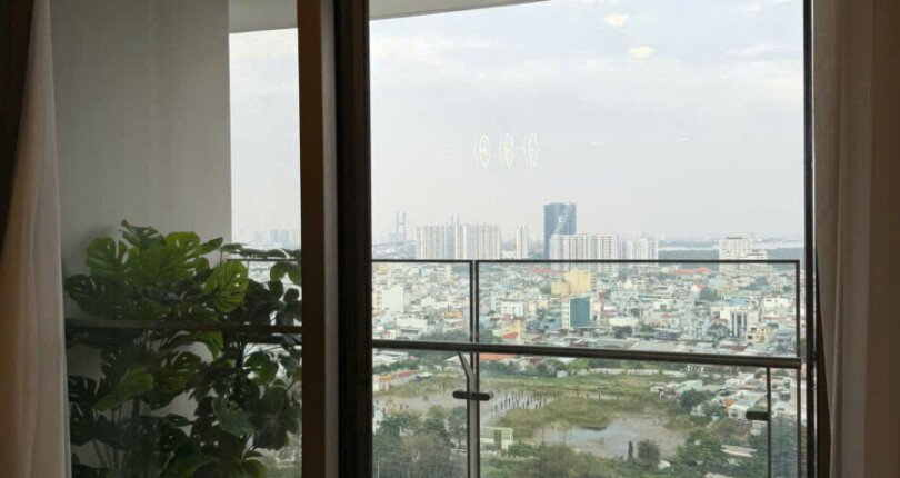 z6486077418469 186e1ac88d03fad08bd9dbcc64ff4fbf 810x430 - Bán Midtown M8 Block H Tầng 18 dt 98m 2 phòng giá 9,8 tỷ