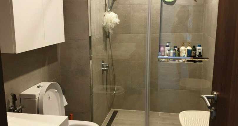 z6490532614682 ea4b294ca4043f8cc3ae202492c169f3 810x430 - Cho thuê Midtown M7 Block B Tầng 20 dt 105m 3 phòng giá 1800usd