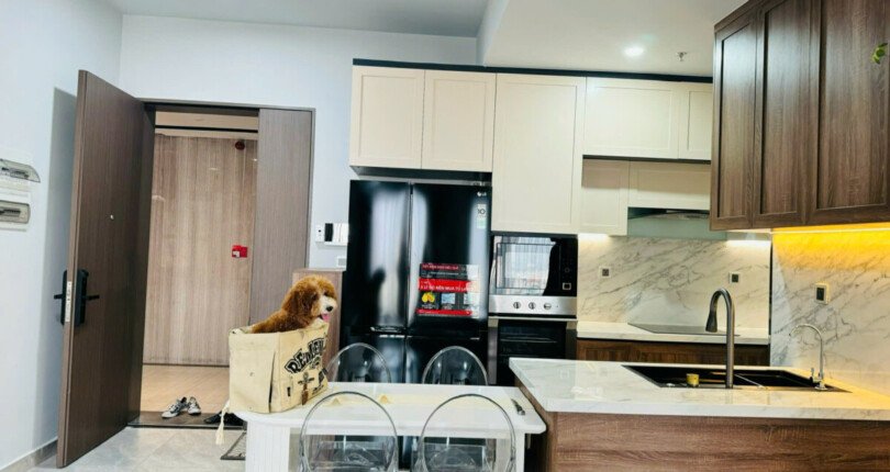 z6490536427541 9ac6d73c0da0ec0aca92ea6dd4a23984 810x430 - Cho thuê Midtown M8 Block C Tầng 9 dt 81m 2 phòng giá 1200usd/tháng