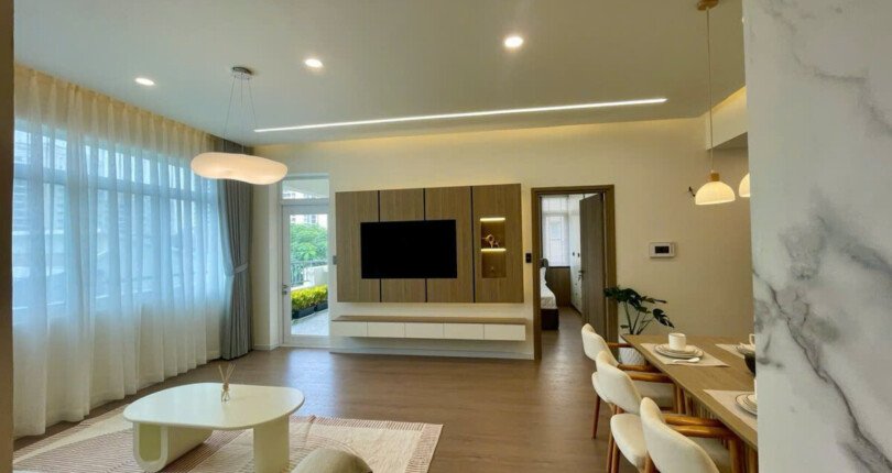 z6490540006251 744e1c617a0009062499dd2ff0e554cf 1 810x430 - Cho thuê Cảnh Viên 3 Block BC Tầng 2, dt 116m 3 phòng giá 42 triệu