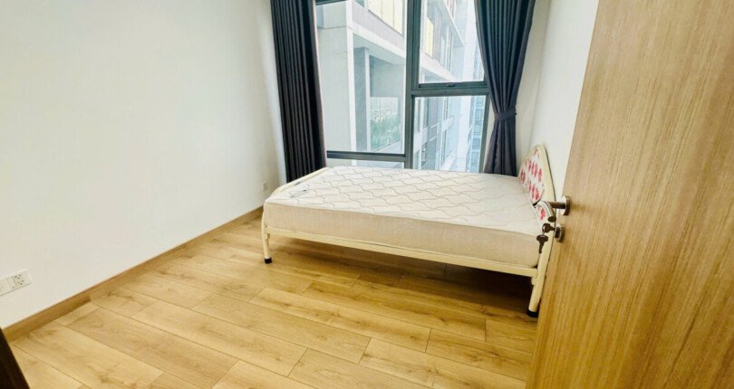 z6503763708002 51aadb3875f7b0971d66ed9486673212 810x430 - Cho thuê Urban Hill Block A Tầng 9 dt 78m 2 phòng giá 23 triệu