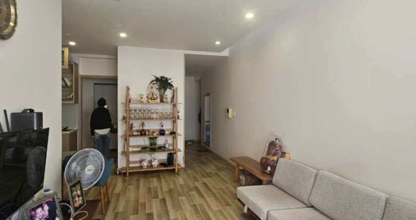 z6507283409477 3f56c36eaa143aefdae00215fa0bdd19 810x430 - Cho thuê Sky Garden 3, 2 phòng full nội thất giá 15 triệu