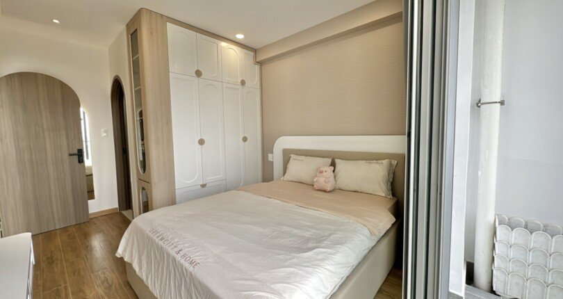 z6510111767704 94d27cac04e79d42061d103b429e39ed 810x430 - Bán Hưng Phúc 1 Block A Tầng 12a dt 78m 2 phòng giá 7,5 tỷ