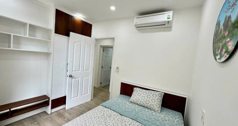 z6510114779079 5e42f47c296f18a8b79f05e2ca48ca78 810x430 - Cho thuê Star Hill Block E Tầng 5 dt 112m 3 phòng full đồ giá 25 triệu