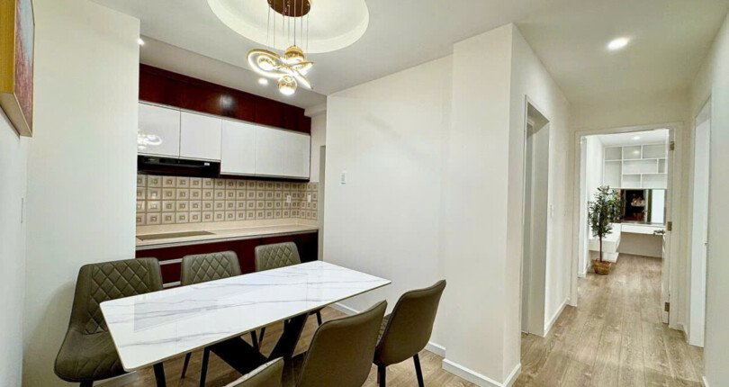 z6510114792596 ef0d2ebb65177531f817a2bfd3c6c4f1 810x430 - Cho thuê Star Hill Block E Tầng 5 dt 112m 3 phòng full đồ giá 25 triệu