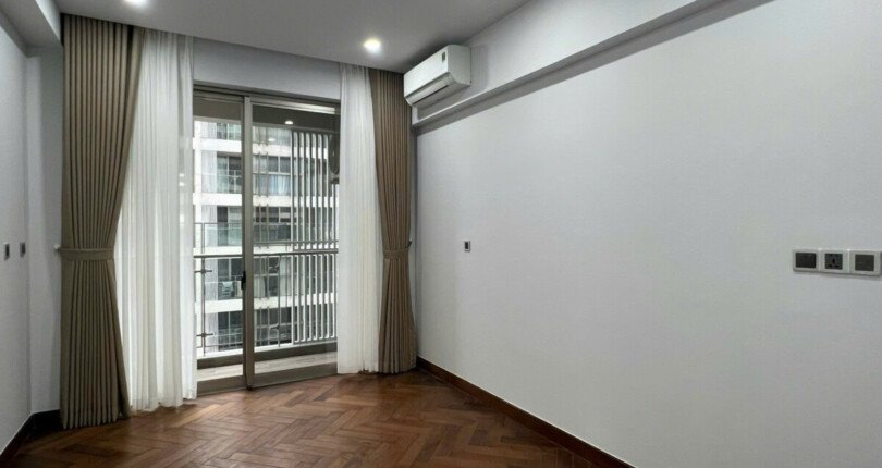 z6510123238974 e0672e82024330d284d284ef935fc238 810x430 - Bán Midtown M6 Block C Tầng 9 dt 91m 2 phòng giá 7,9 tỷ