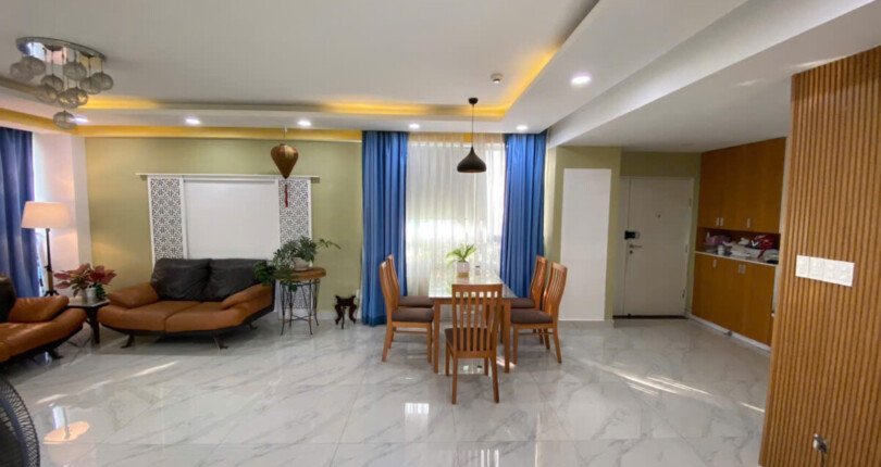 z6525678886681 ed84ea7ae7fec48d395d83497f26b980 810x430 - Cho thuê Green Valley Block C Tầng 4 dt 130m 3 phòng giá 31 triệu