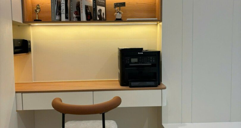 z6525682337221 61aae2efb0e6c1f2b317db59c5b602dc 810x430 - Cho thuê Cardinal Court Block B Tầng 2 dt 101m 3 phòng giá 2000usd