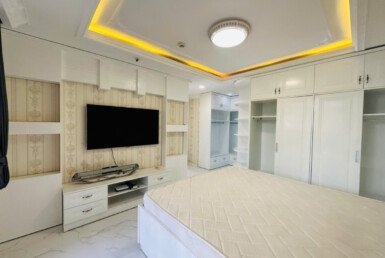 z6525687508912_a77ff71250e6951629683a38008bd4f0