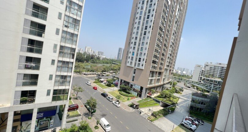 047be9846ee9c2b79bf878 810x430 - Cho thuê shop house tại Midtown M7- DT 52m2 Có toilet riêng- Đã decor sẵn- Dọn vào ngay- Giá thuê 19 Triệu/Tháng