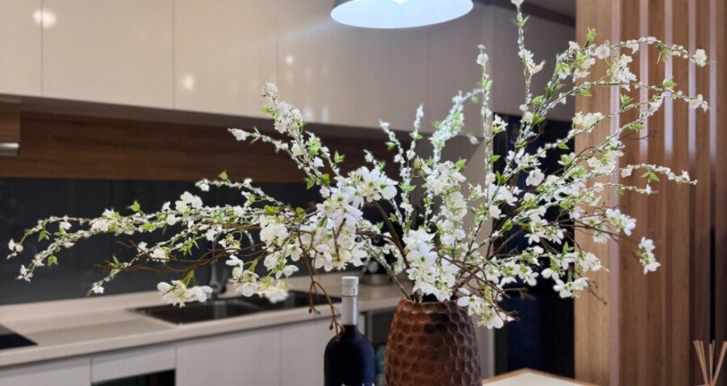 Hung Phuc 810x430 - Cần bán căn hộ Hưng Phúc, 82 m2, 7.3 tỷ, nhà đẹp đang có HĐ thuê 25tr/tháng