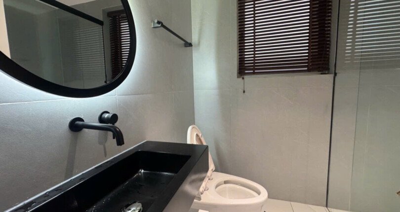 ban can ho riverside residence 14 810x430 - Cần chuyển nhượng căn hộ Riverside Residence. DT 136m2- Nhà mới 100% View Trực diện sông- 3 Phòng-2wc- Giá 14.9 Tỷ