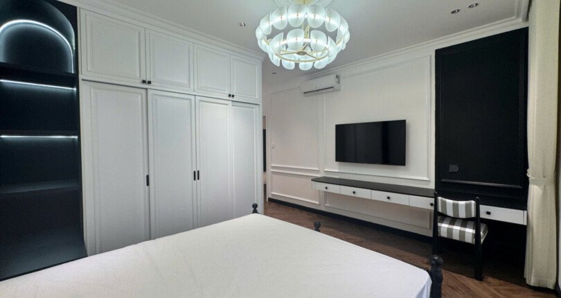 ban can ho riverside residence 6 810x430 - Cần chuyển nhượng căn hộ Riverside Residence. DT 136m2- Nhà mới 100% View Trực diện sông- 3 Phòng-2wc- Giá 14.9 Tỷ