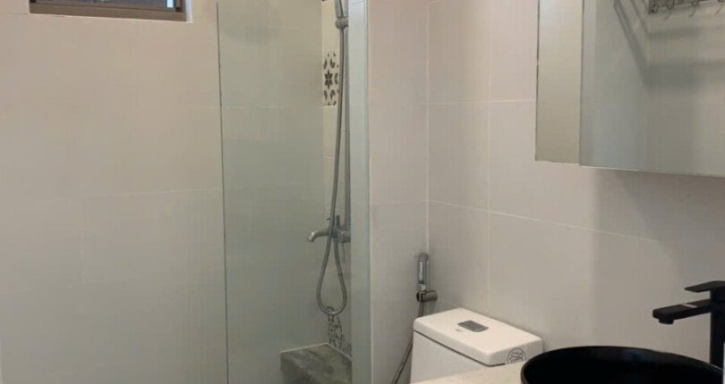 ban can ho saigon south residences 11 810x430 - Bán căn hộ Saigon South Residences. DT 76m2- View trực diện hồ bơi- 2 Phòng-2wc Lầu trung- Nội thất mới- Giá 5.750 Tỷ