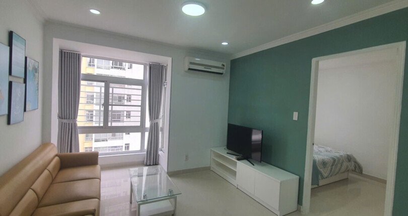 ban can ho sky garden 2 4 810x430 - Bán căn hộ Sky Garden 2. DT 71m2 Lầu cao- Thiết kế 2 Phòng ngủ-1wc- Nội thất như hình- Giá 4.3 Tỷ