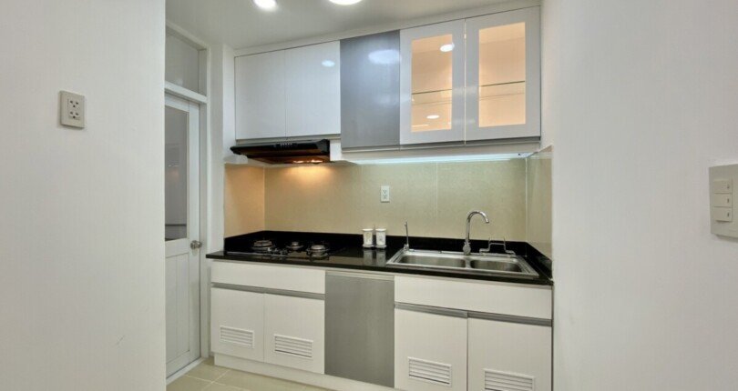 ban can ho sky garden 3 9 1 810x430 - Cần bán CH Sky Garden 3. DT 56m2 Nhà đẹp- Hiện đang có khách thuê 12 triệu/tháng- 1 phòng-1wc- Giá 3.850 Tỷ