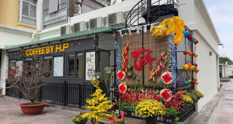 ban can shop tao sky garden 2 18 810x430 - Bán shop house tại Sky Garden 2. Tổng DT 212m2- Vị trí đẹp, đông đúc nhất khu phố. Cho thuê 80 Triệu/Tháng. Giá 18 Tỷ (TL)