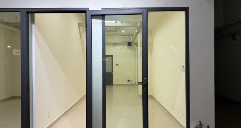 ban can shop tao sky garden 2 38 810x430 - Bán shop house tại Sky Garden 2. Tổng DT 212m2- Vị trí đẹp, đông đúc nhất khu phố. Cho thuê 80 Triệu/Tháng. Giá 18 Tỷ (TL)