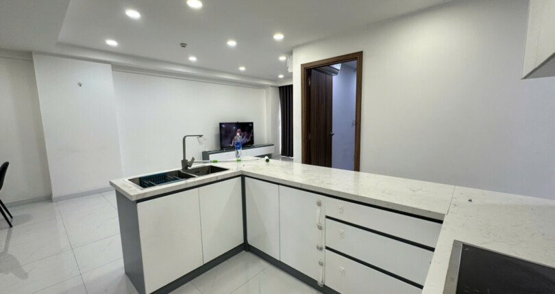 bep can ho ban 6 810x430 - Bán căn hộ chung cư Scenic Valley 2 diện tích 100m2, 03pn, giá 7.8 tỷ, đầy đủ nội thất , xem nhà dễ.