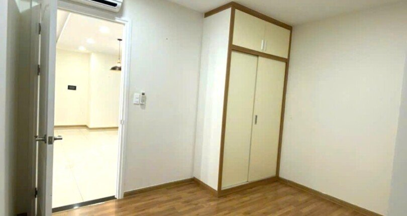 can ho ban co 3pn hoan thien co ban nhu hinh 810x430 - Giá mua bán căn hộ 3pn Tháp B chung cư Scenic Valley 1 Quận 7 T6/2025