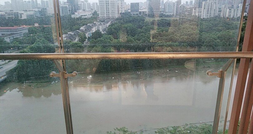 can ho ban lien ke song 810x430 - Giá mua bán căn hộ 3pn block A chung cư Midtown m5 Quận 7 T5/2025