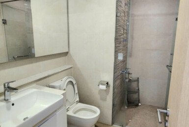 can-ho-cho-thue-co-2-toilet-hoan-thien-nhu-hinh