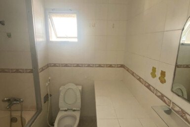 can-ho-co-2-toilet-hoan-thien-nhu-hinh