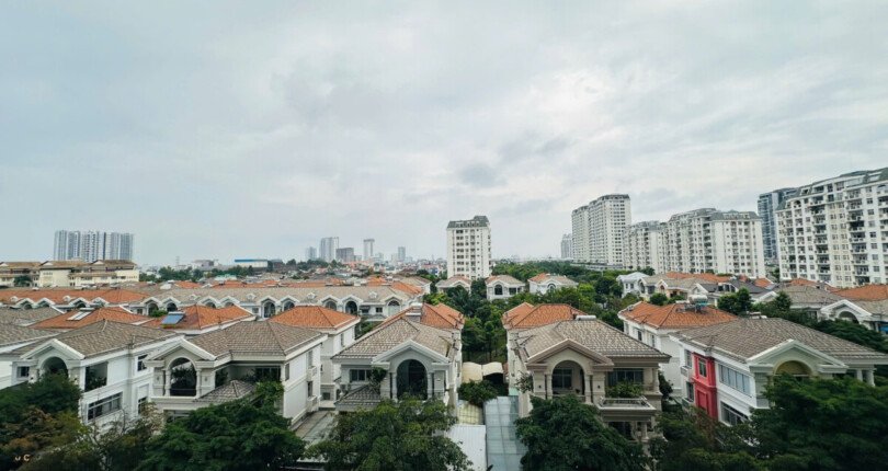 cho thu can ho midtown m7 8 810x430 - For rent Midtown apartment in Phu My Hung- Area 80m2-2 bedrooms and 2 toilets- high floor. Price 23M/ Month