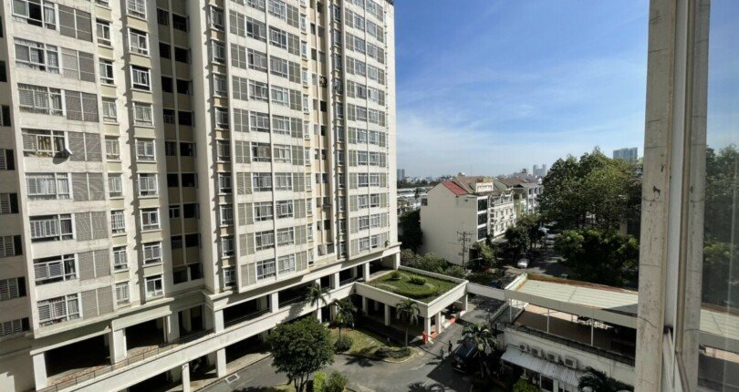 cho thue can ho sly garden 3 1 810x430 - Bán nhanh CH Sky Garden 3. DT 56m2 Lầu siêu cao- siêu thoáng- 2 phòng-1wc- Cửa bắc view nam- Giá 4.190 Tỷ