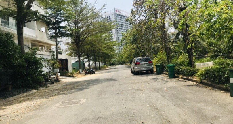 duong noi khu du an 1 810x430 - Giá mua bán đất nền mặt đường 20m Khu dân cư EverRich III Quận 7 T5/2025