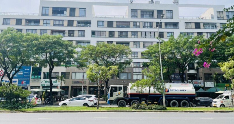 kdc nam khang quan 7 810x430 - Giá mua bán Shophouse S18-1 kdc Nam Khang Quận 7 T5/2025