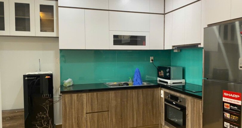 khong gian bep rong rai 4 810x430 - Giá mua bán căn hộ 2pn block G chung cư Saigon South Residences Nhà Bè T5/2025