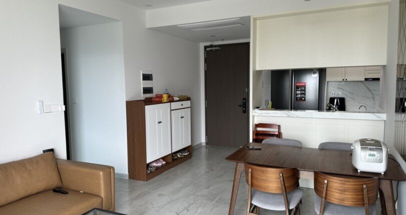 khong gian bep va phong an 810x430 - Giá cho thuê căn hộ 2pn block B chung cư Cardinal Court Quận 7 T5/2025