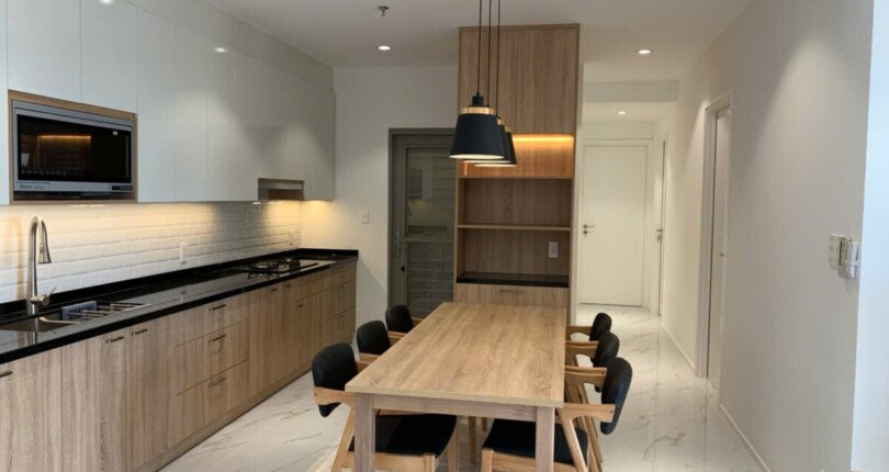 khong gian phong an va bep rong rai 810x430 - Giá mua bán căn hộ 3pn block C view biệt thự chung cư Hưng Phúc Happy Residence Quận 7 T5/2025