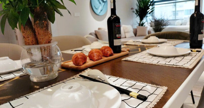 phong an can ho can ban gap 810x430 - Bán căn hộ chung cư Mỹ khánh, 118m2, giá 11,2 tỷ, nhà đẹp, nội thất mới 100%, xem nhà dễ.