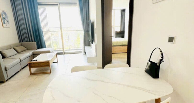 phong an rong rai 2 810x430 - Giá mua bán căn hộ 2pn chung cư Midtown m7 Signature Quận 7 T5/2025