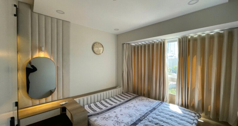 phong ngu can ho ban 11 810x430 - Bán căn hộ chung cư Scenic Valley 1, 70m2, giá 6.4 tỷ, nội thất đầy đủ, nhà đang có hợp đồng thuê cao.