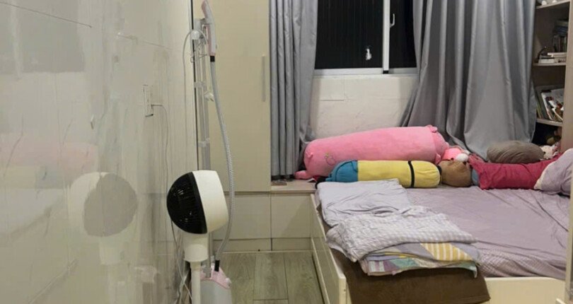 phong ngu can ho ban 38 810x430 - Giá mua bán căn hộ 2pn block B chung cư Belleza Quận 7 T6/2025