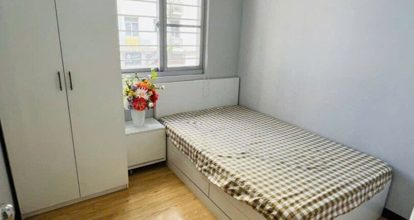 phong ngu can ho can ban 18 810x430 - Bán căn hộ chung cư Sky Garden 2, diện tích 131m2, 03pn, giá 7.6 tỷ, nhà có hợp đồng thuê cao.