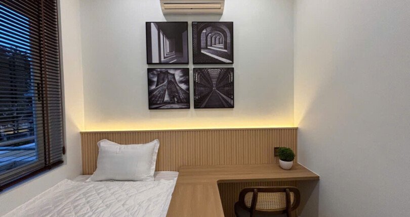 phong ngu can ho can ban 20 810x430 - Bán căn hộ cao cấp The grand View, 119m2, giá 10.5 tỷ, 03pn, hà đẹp , nội thất mới 100 %.