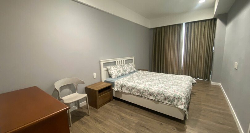 phong ngu can ho can ban gap 1 810x430 - Bán căn hộ chung cư Scenic Valley 1, diện tích 133m2, giá 11 tỷ, nội thất đầy đủ, xem nhà dễ.