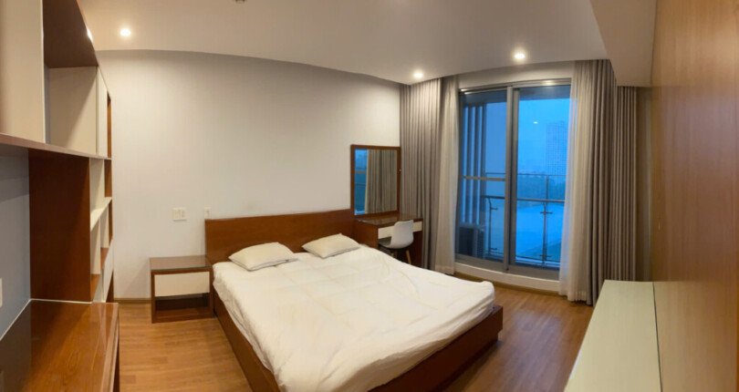 phong ngu master rong rai 810x430 - Giá mua bán căn hộ 3pn lầu cao chung cư Green Valley Quận 7 T5/2025