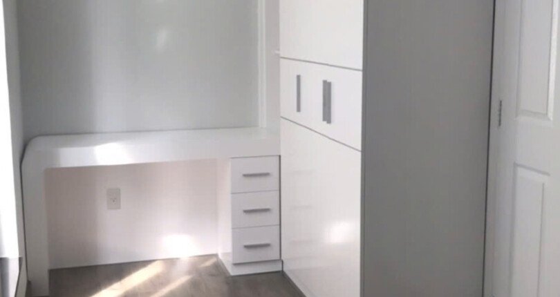 phong ngu phu can ho ban 810x430 - Bán căn hộ chung cư Sky Garden 3, 71m2, giá 4.6 tỷ, nhà đang có hợp đồng thuê 16tr/tháng.